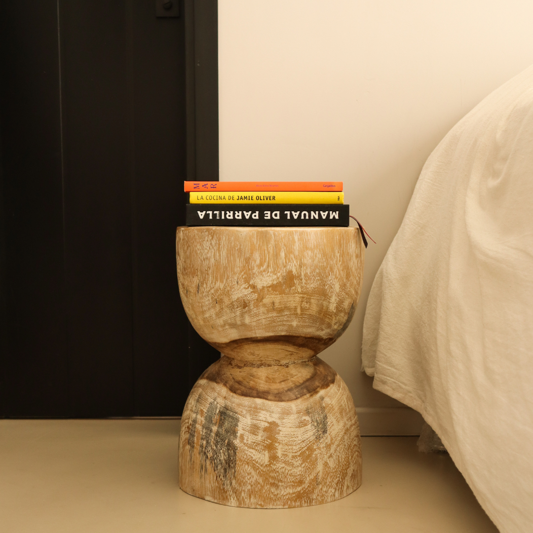 Mesa de Arrime / Taburete Bora