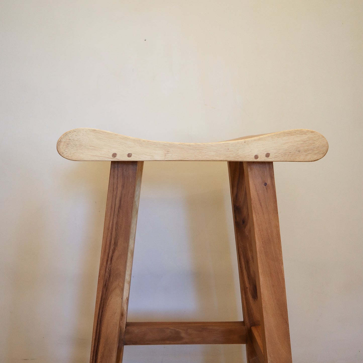 Banqueta / Taburete Baik
