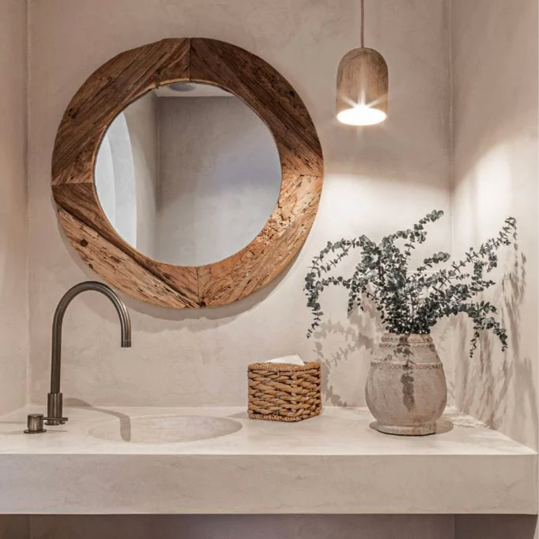 Espejo Bali de madera maciza sobre bacha de piedra — Wall deco y espejos Casa KOS