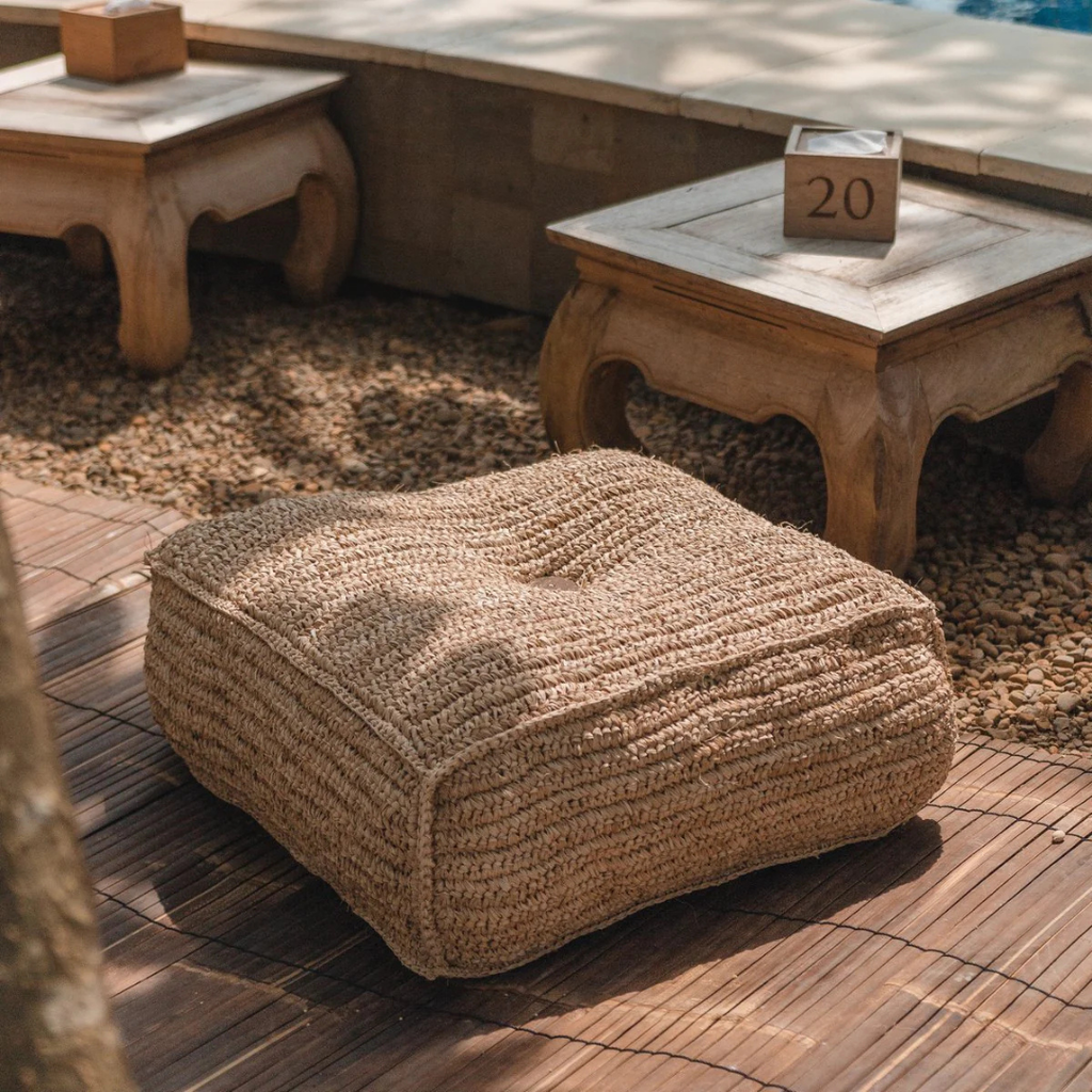 Puff Zoko — deco artesanal de Bali | Casakos