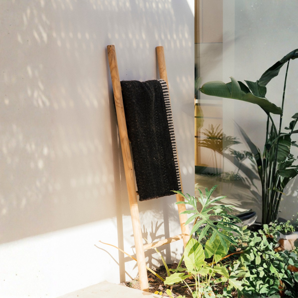 Escalera Tali — deco artesanal de Bali | Casakos