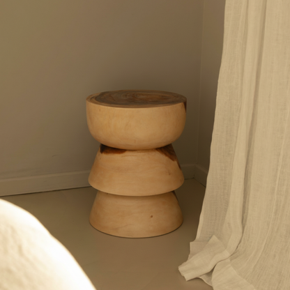 Banqueta/ Mesa de arrime Kata