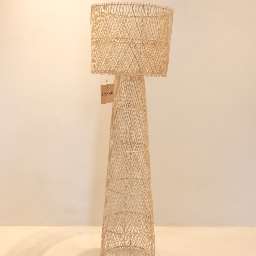 Lampara de Pie Itaca