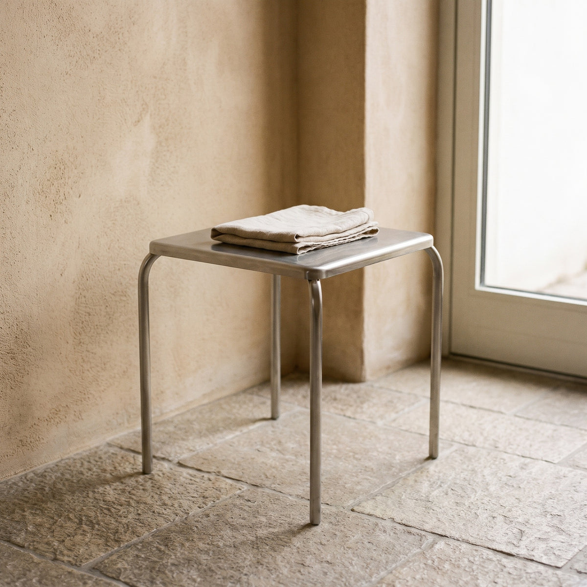Taburete Narni Acero Inox — ambientado