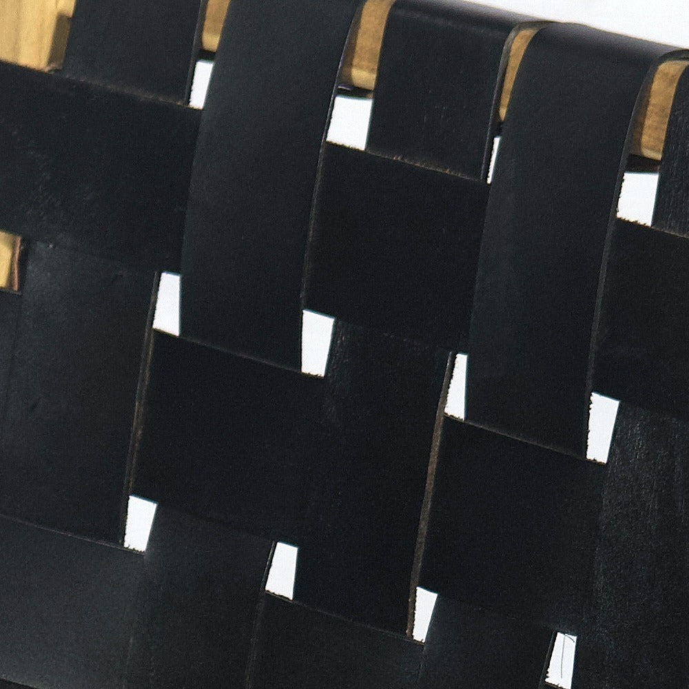Banqueta Oka Negra — detalle del material